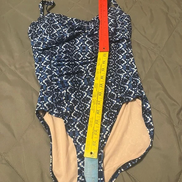 NWOT Merona Blue Patterned One-Piece Swimsuit - Picture 5 of 8